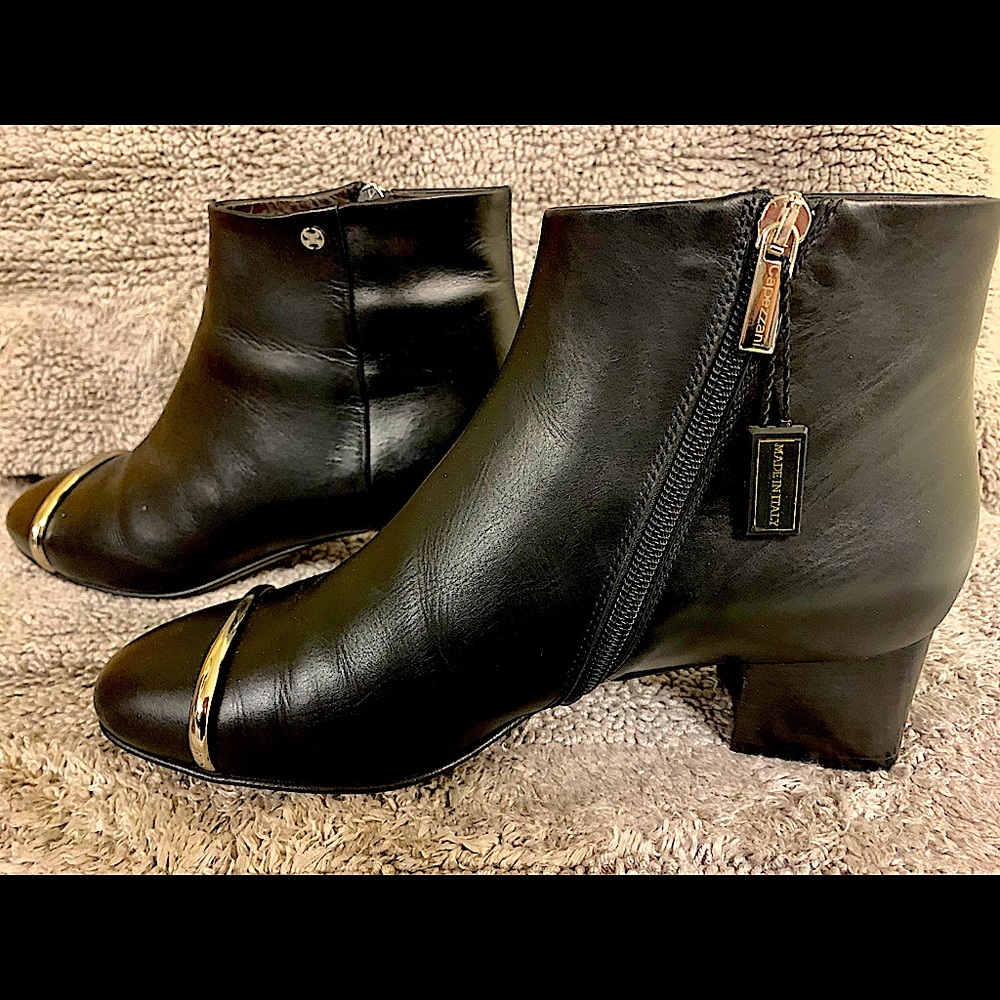 5* NWT ! 🇮🇹 Capezzani Leather Ankle Booties